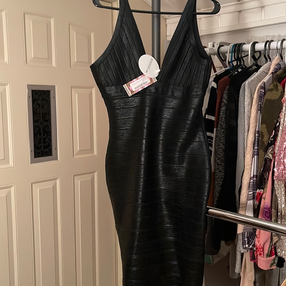 Plunge wet look bandage midi dress